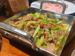 -唐师傅湘西名菜馆(武陵路店)