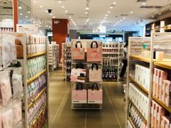 -名创优品(广东省广州琶洲保利广场店)