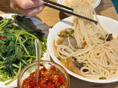 桂林卤菜米粉-牛八宝桂林米粉(八里庄店)