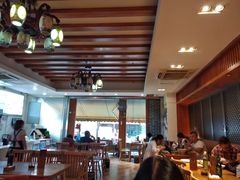 大堂-青石桥老瓦房肥肠粉总店(青石桥总店)