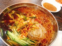-韩风烤牛肉冷面店