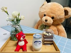 -红宝石·鲜奶小方·海派西点房(莘庄龙之梦店)