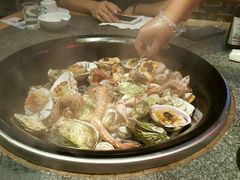 -船梆煮•蒸汽海鲜·炉火烤肉(五四广场店)