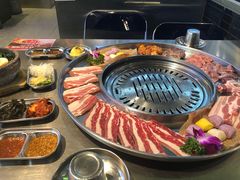 -哈哈碳都·牛肋条无限自助烤肉(台江万达店)