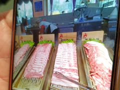 -新艺自助美食城(中山路店)