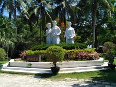-东郊椰林