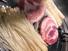 -韩聚屋韩国烤肉餐厅(新北万达店)