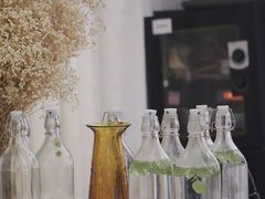 -春树下·树屋花房西餐厅(罍街AS1980店)