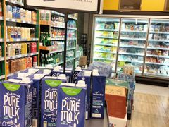 -绿叶子超市(公园大道店)