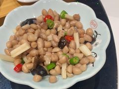 -香山湖家家宴(中山陵店)
