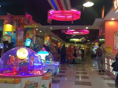 -汤姆熊欢乐世界(红博会展购物广场店)