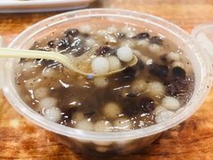 -芳婆糕团店(王府大街店)