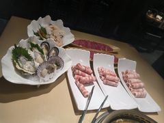 -余欢领鲜火锅(新街口店)