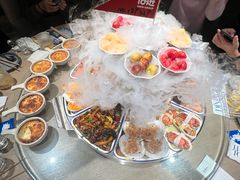 -日进一片海.生腌海鲜火锅.宵夜烧烤(三里屯总店)