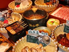 -芸山季·云南山珍菌火锅(人民广场来福士店)