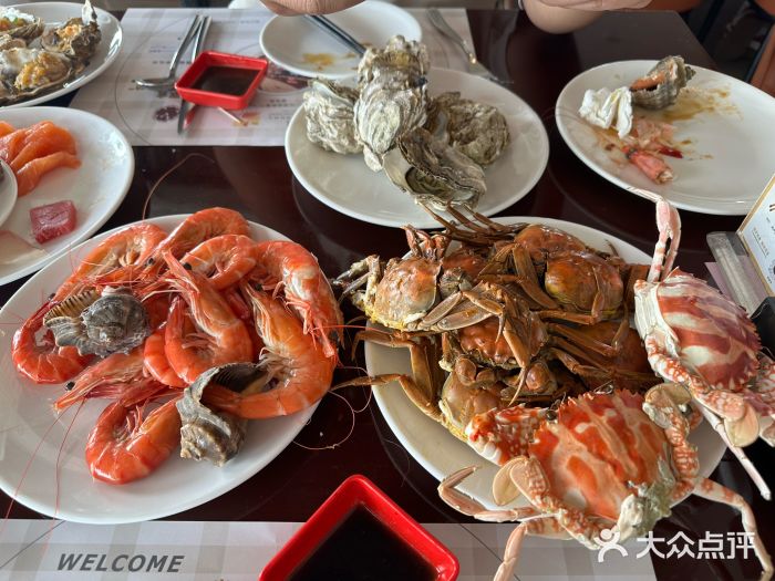 荣誉国际酒店-云顶旋转餐厅图片