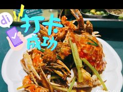 -三亚火车头万人海鲜广场