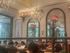 -玛格萝妮比萨屋(四平店)