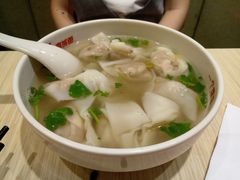 虾仁馄炖-南城香·饭香串香馄饨香(青年路店)