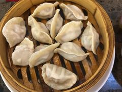 -周家大连水饺(美专校街店)