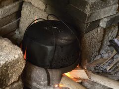 -乡巴佬鼎锅饭