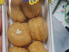 卡斯达奶油泡芙-巴黎贝甜(杨浦宝地店)