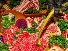 -铭牛烧肉·和牛海鲜自助(高新月牙湖店)