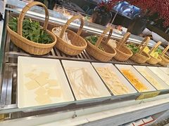 -金滏山·烤肉海鲜火锅自助(襄阳万达店)