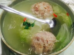 传统扬州狮子头-小马哥融合菜(延安大街店)