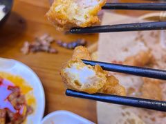 -爆炸头阿姨小四川正宗川味小吃(无任何分店)