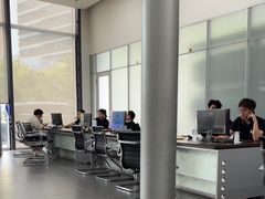 -杭州中升之星奔驰4S店(滨江店)