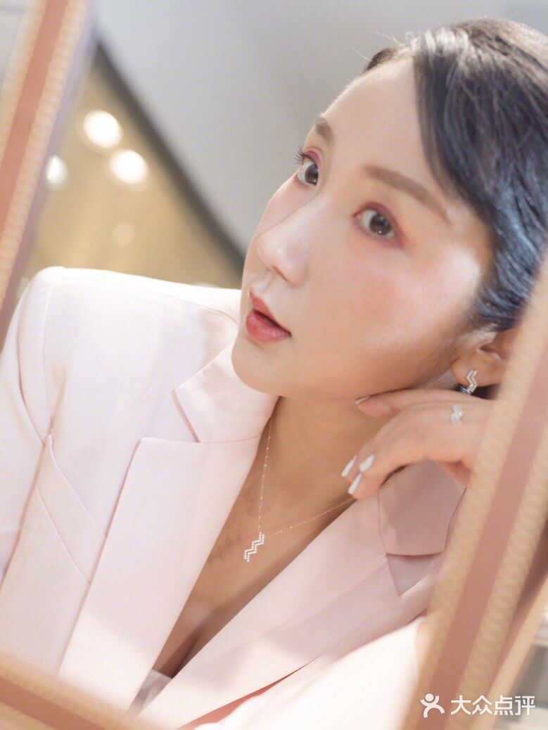 想做精致女孩？是时候给自己添件珠宝了💎