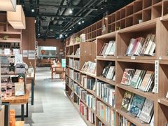 -漓江书院(三祺广场店)