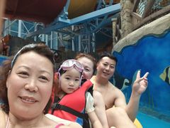 -青岛东方影都融创水世界
