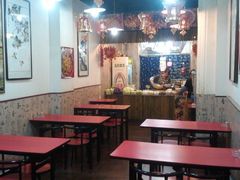 大堂-愉肴麻辣香锅(中山路店)