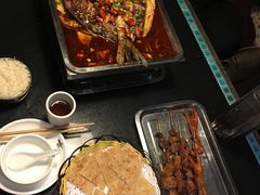 -鸣记脆皮烤鱼·海鲜烤鱼(三八广场店)