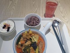 山城麻辣素香锅-轻蔬不用等·素食(江苏路店)