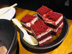 红丝绒蛋糕-和彩放题餐厅(酒仙桥店)