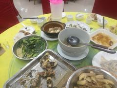 -巨元河鲜酒楼·清远特色菜名店(英德店)