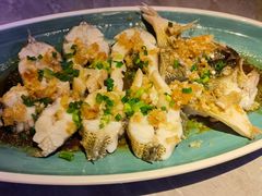 蒜蓉冬菜蒸鲈鱼-啫神·广州地标美食(北京路店)