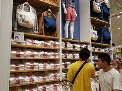 -优衣库(长沙国金中心店)