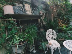 -古董花园(思南路42弄小区店)