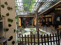 -浮何烤铺(桐梓林店)