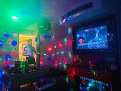 -唯爱KTV聚会餐厅(仙林东城汇店)