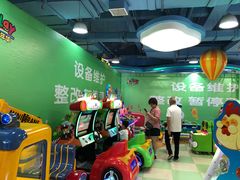 -爱玩嘉年华(龙湖杭州金沙天街店)