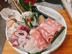 -樾餐厅泰式海鲜火锅(民歌湖店)