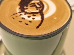 -潮一不贰·法式甜品·生日蛋糕·西式简餐(外滩店)