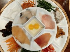-芸南道·过桥米线(昆明老街旗舰店)