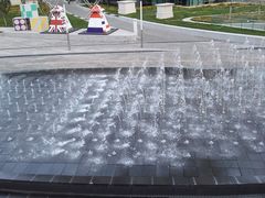 -东港音乐喷泉广场