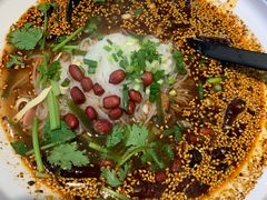 -八一路好吃街(雨田商务大厦店)